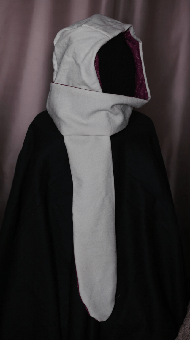 purple/white hood-scarf