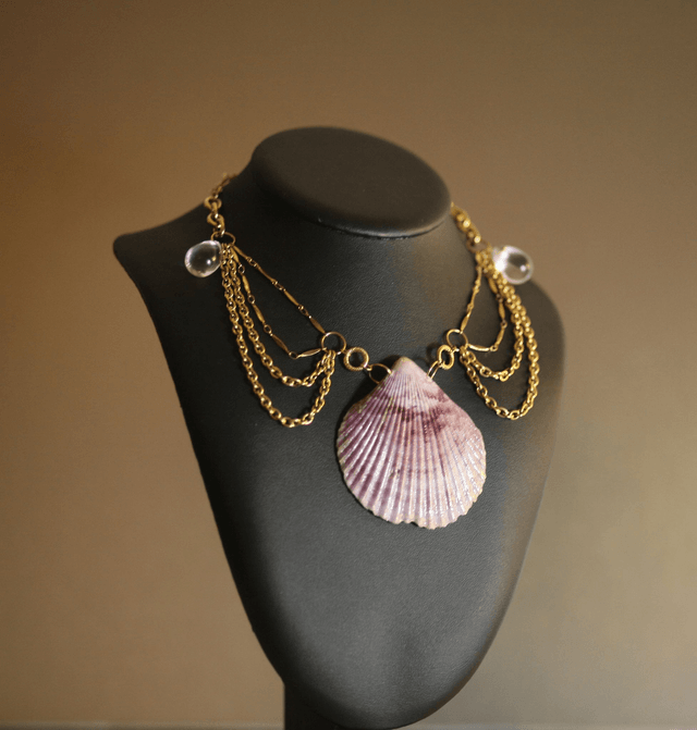 'ocean queen' necklace