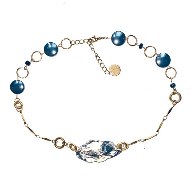 'moon stone' necklace