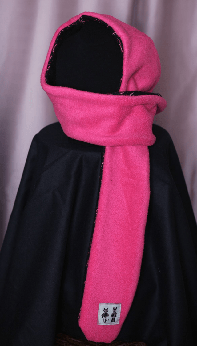 black pink hood-scarf
