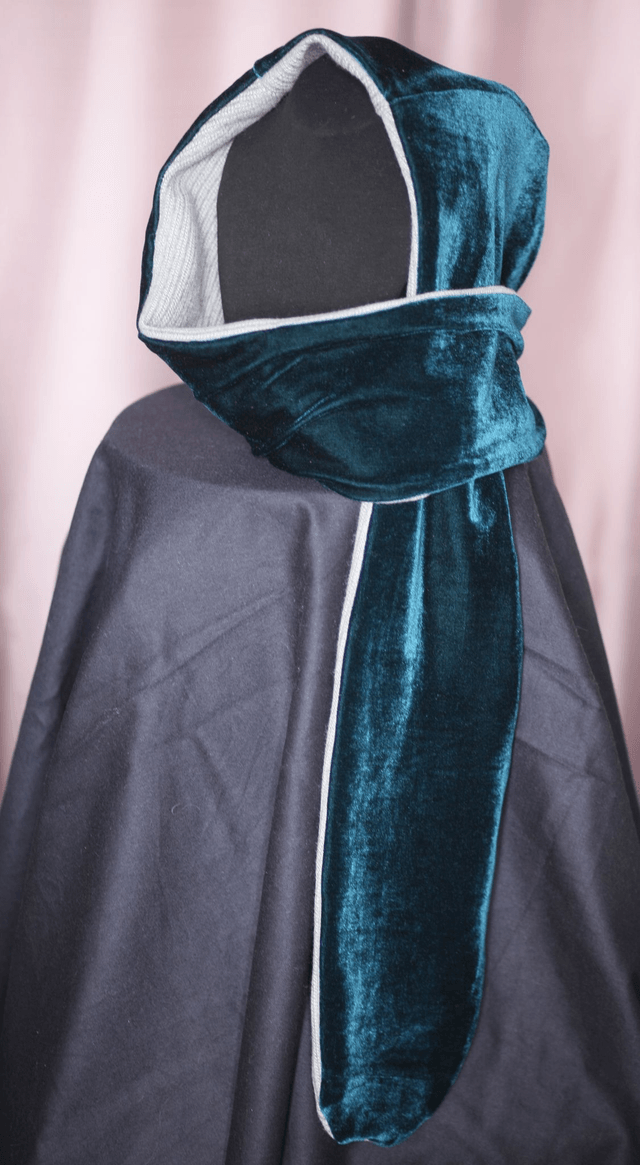 grey/green hood-scarf