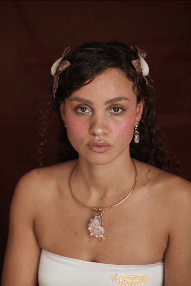 'pair of almond' hairclip