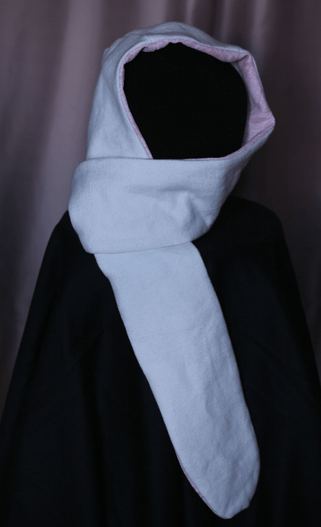 pink/white hood-scarf