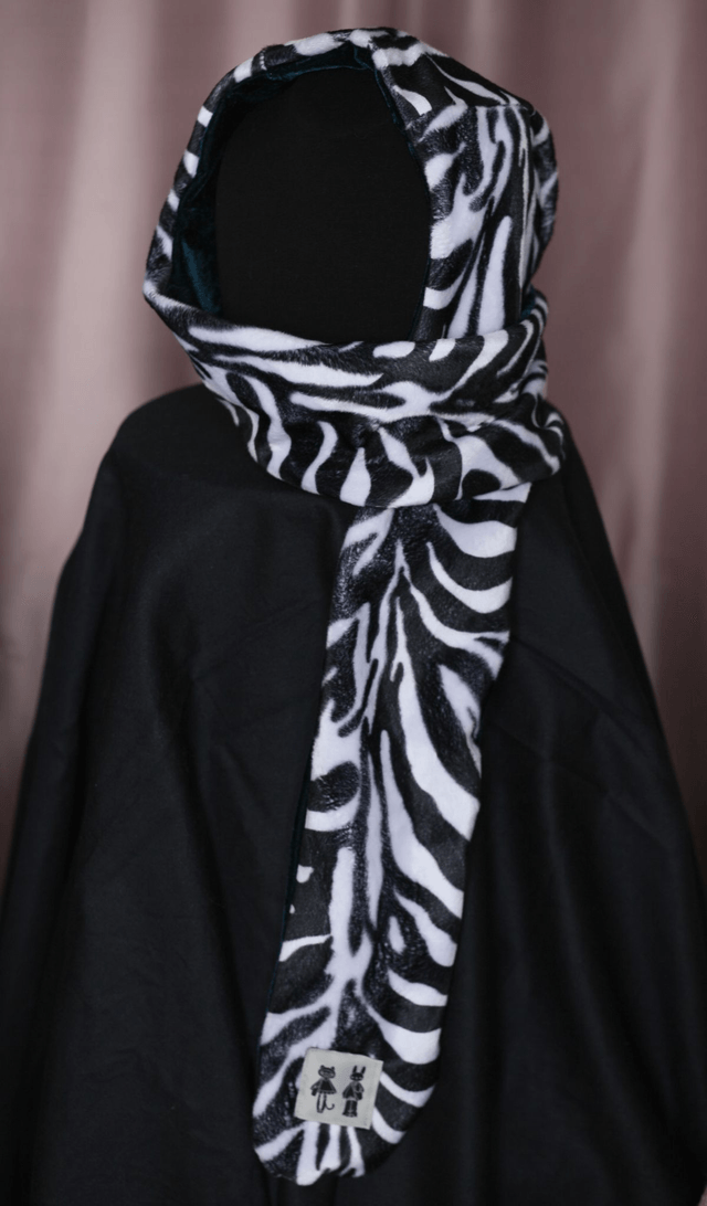 zebra/green hood-scarf