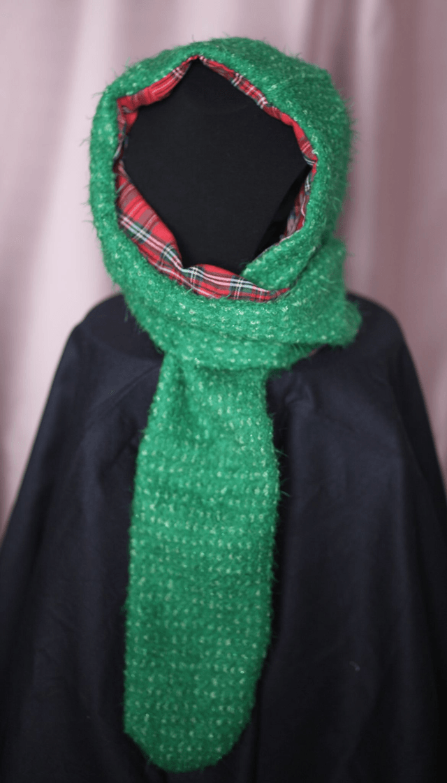 plaid/green hood-scarf