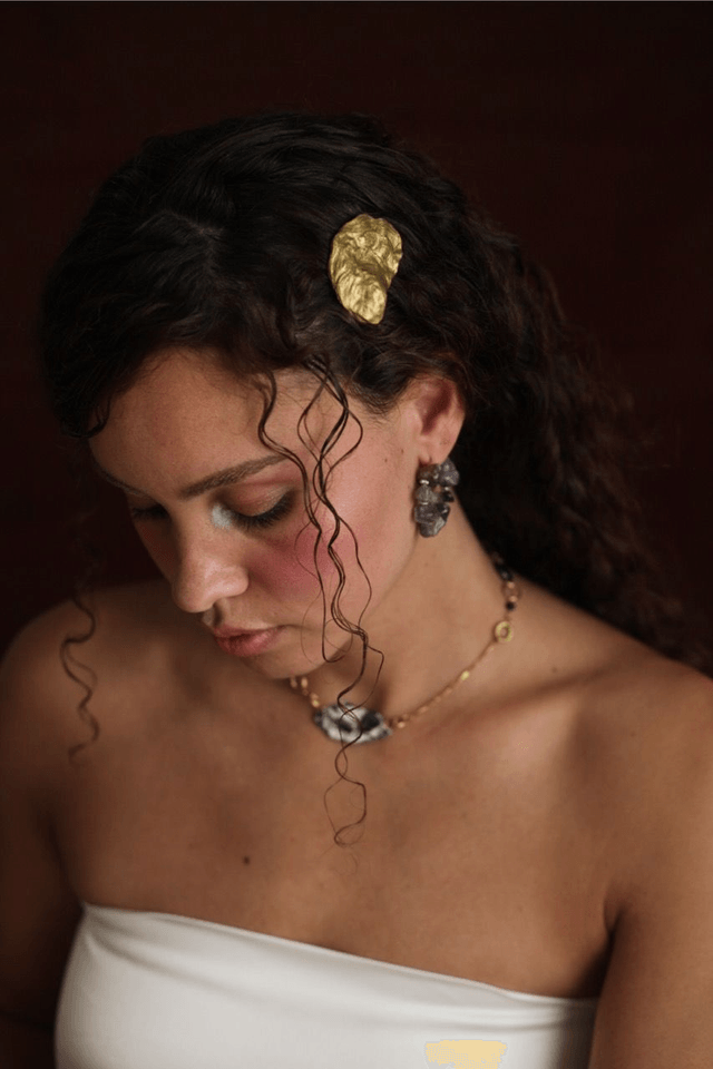'gold' hairclip