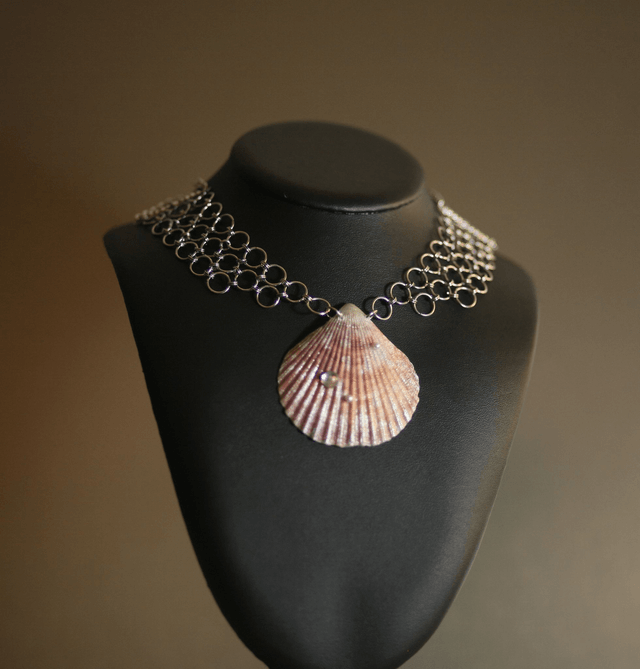 'medieval mermaid' necklace