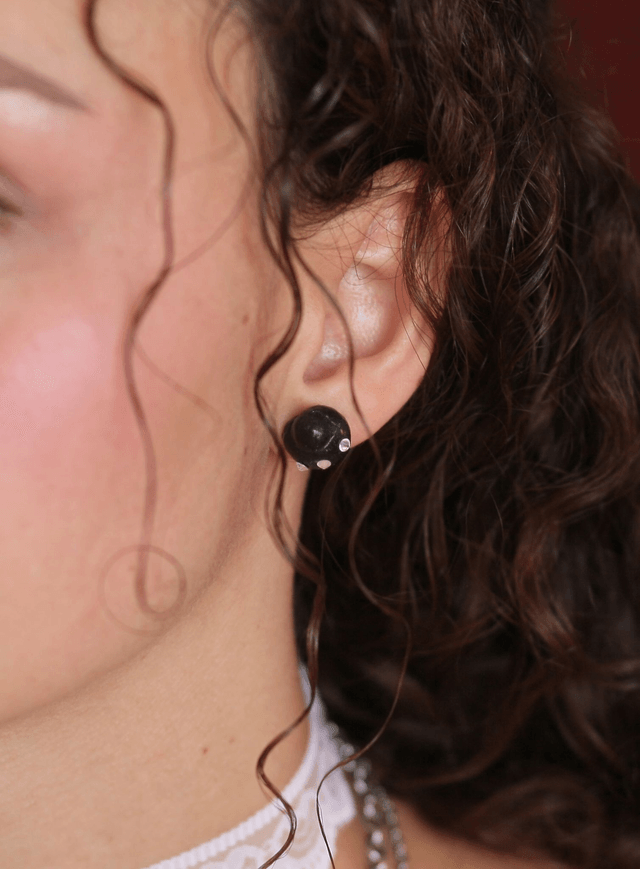 'black snail' earrings