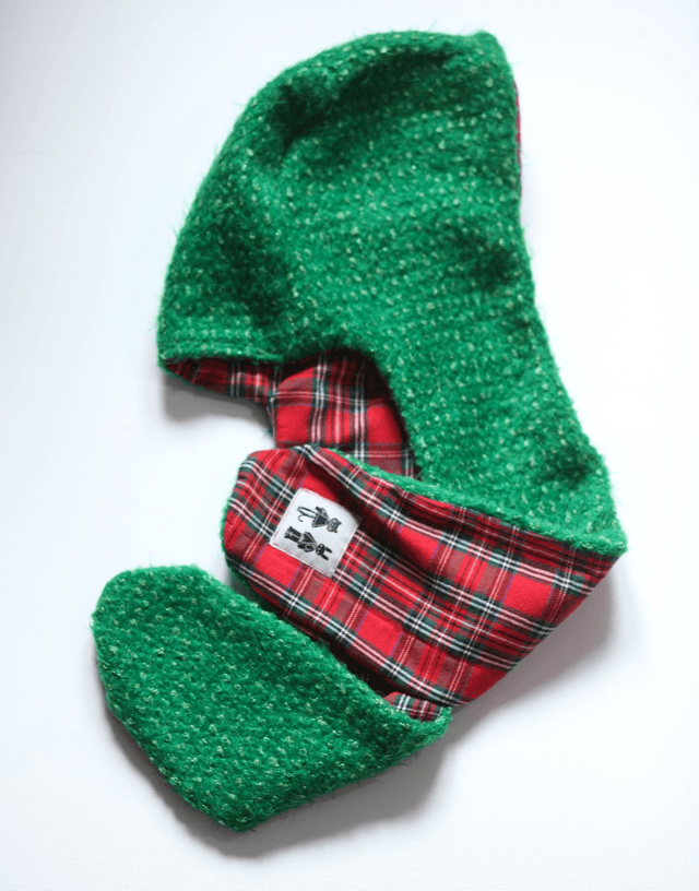 plaid/green hood-scarf